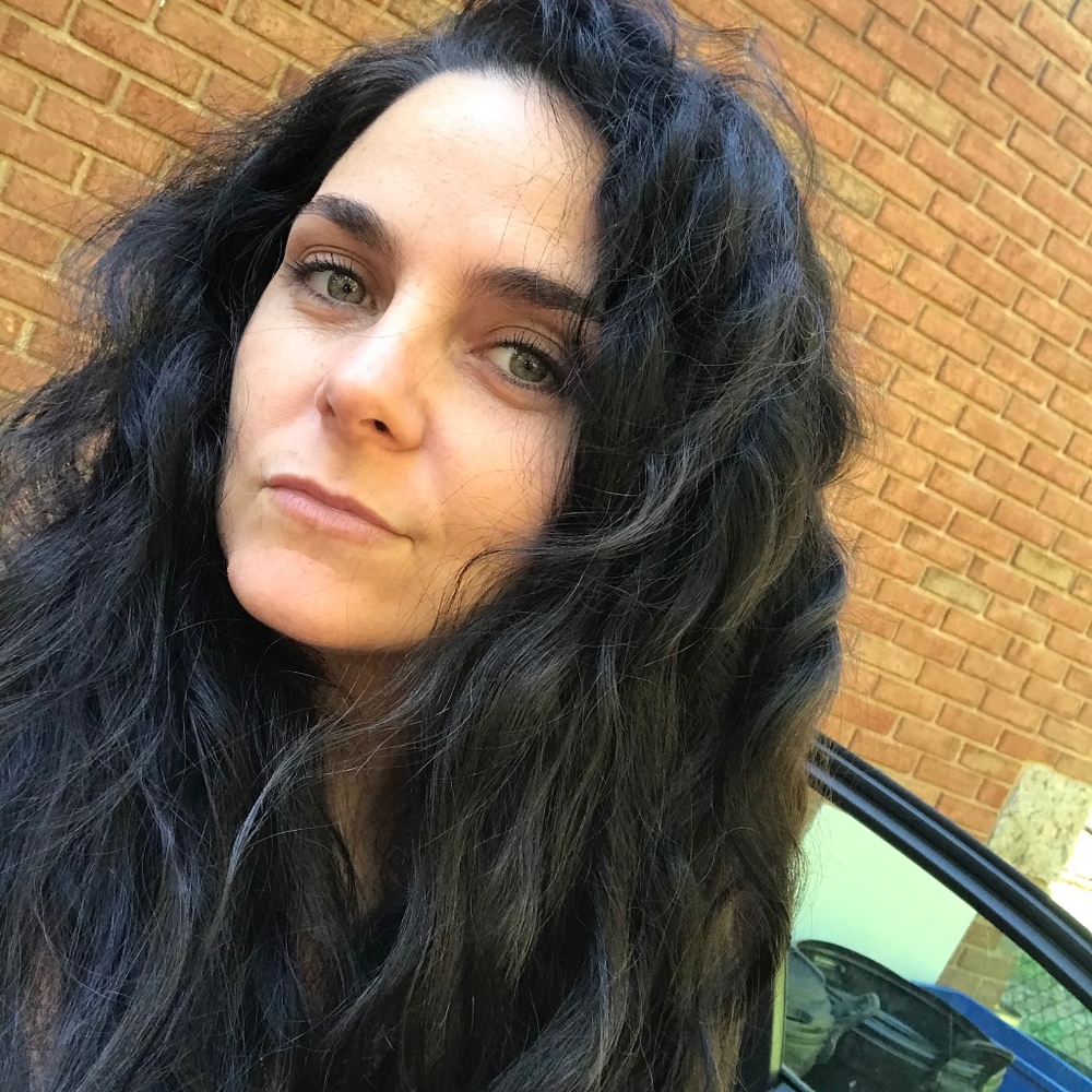 Meet your Posher, Gina